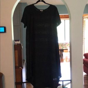 XL Black Textured Carly